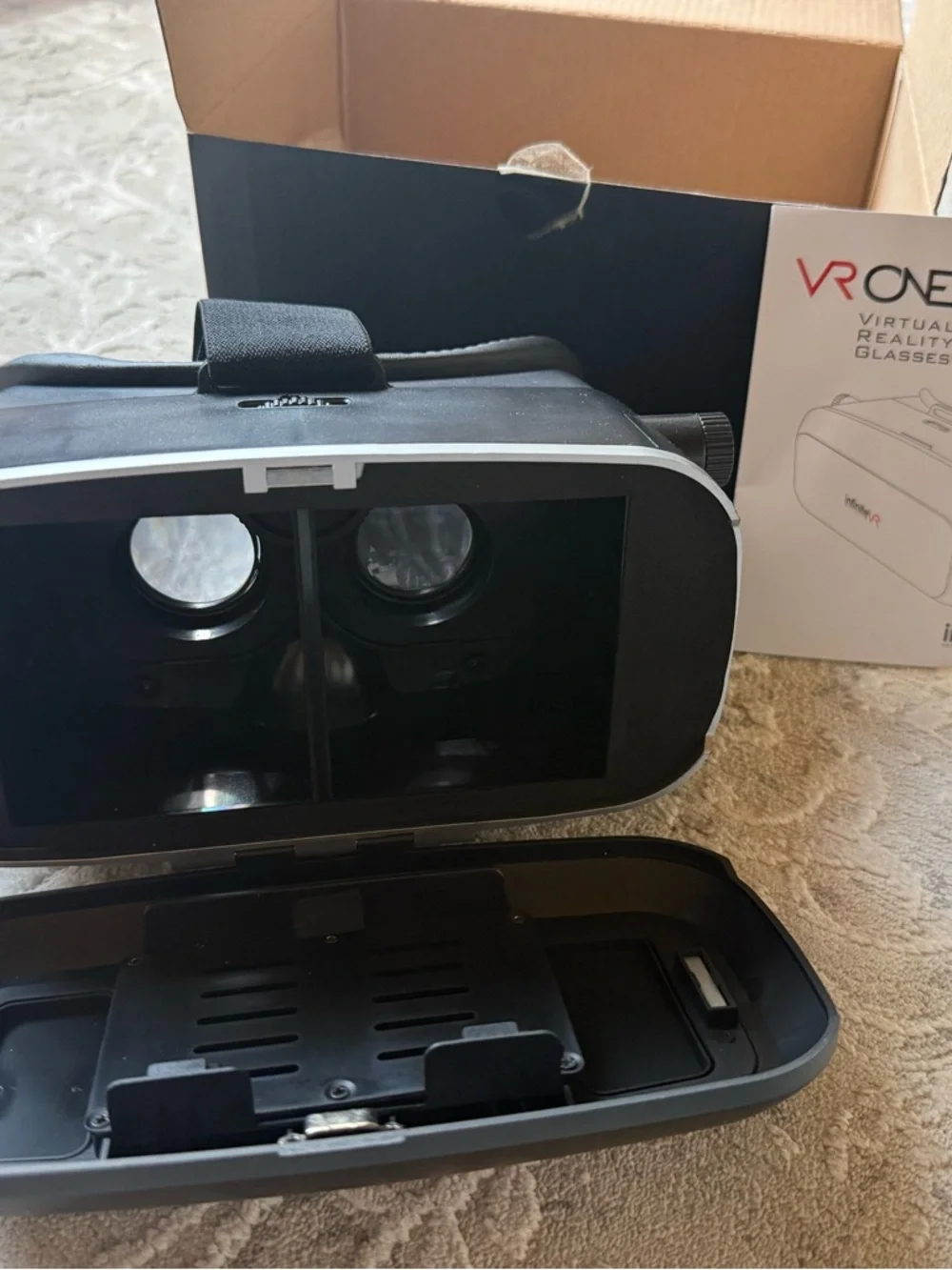 InfiniteVR Black Smartphone VR Headset